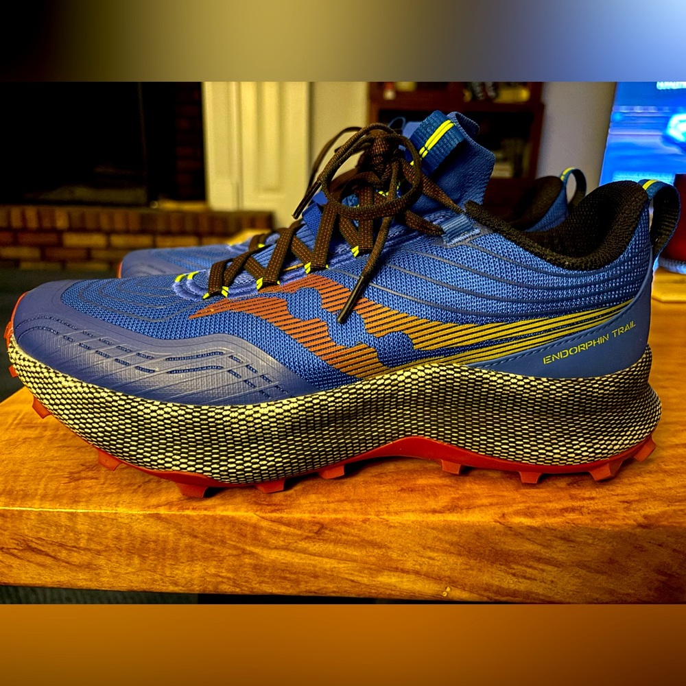 Saucony Endorphin Trail running shoes